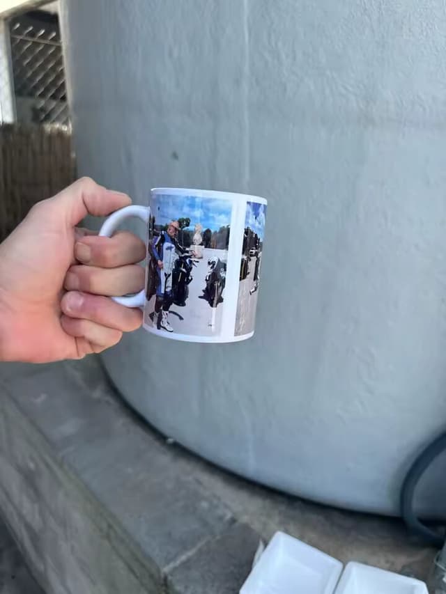 Customer photo 1