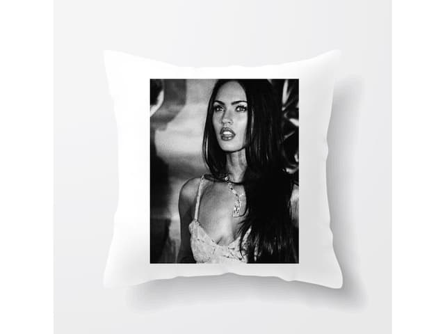 Megan Fox vintage vankúš