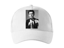 19999_K_iltovka_Tom_Holland_oblek_MAIN